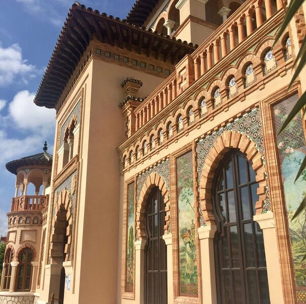 La casa de los Navajas, una casa frente al mar que deberías visitar